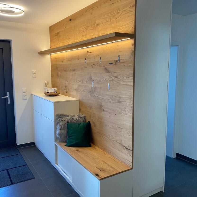 Garderobe Holz Weiß