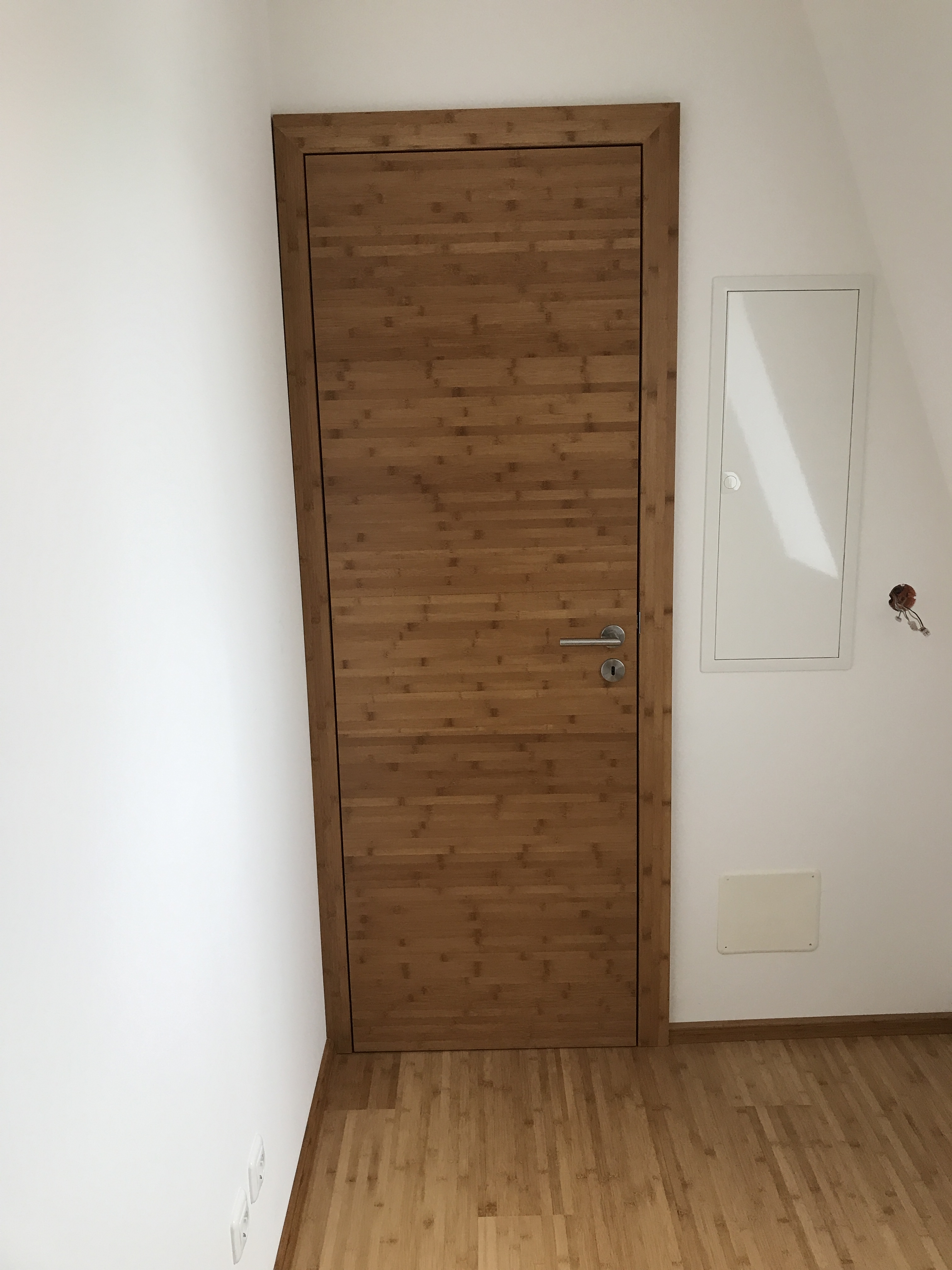 Innentüren - Bauschreinerei | Schreinerei und Holzfachmarkt Holz-Weiß